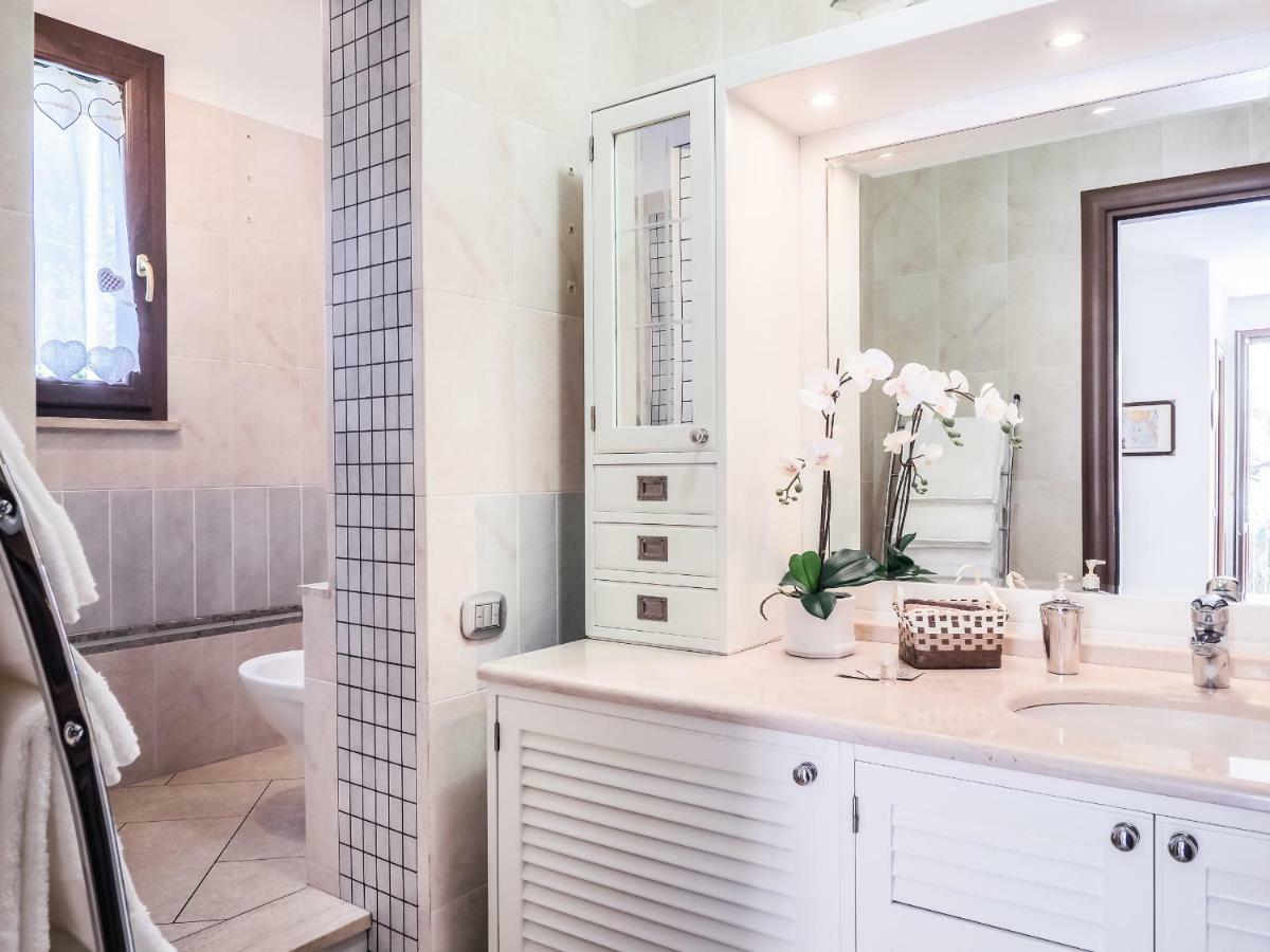 La Strada Al Mare Apartment Специя Екстериор снимка